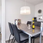 4 Star Holiday Home In Romo Semesterbostad *